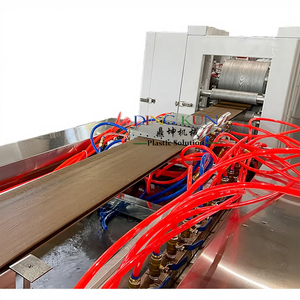 Máquina para Fabricar Perfiles de <span class=keywords><strong>Madera</strong></span> Plástica WPC, Maquinaria para <span class=keywords><strong>Madera</strong></span>, Máquina de Extrusión de Plástico Reciclado para Terrazas - Product Image 1