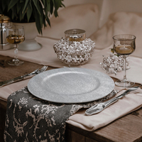 Conseil de charge en plastique PP durable de 13 pouces Décoration de table de mariage élégante Plats et assiettes de haute qualité