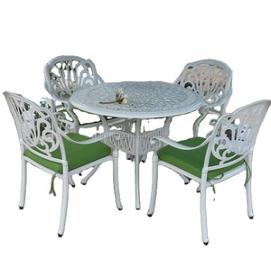 Set <span class=keywords><strong>da</strong></span> Pranzo <span class=keywords><strong>Rotondo</strong></span> Bianco per Esterni con Tavolo e Sedie in Alluminio Pressofuso per <span class=keywords><strong>Giardino</strong></span> - Product Image 1