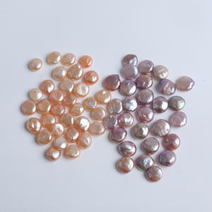 Chaîne de perles bouton blanches de 12-13 mm, perles d'eau douce naturelles en forme de pomme de terre, accessoires de bijoux DIY, perles semi-finies en vrac - Product Image 1
