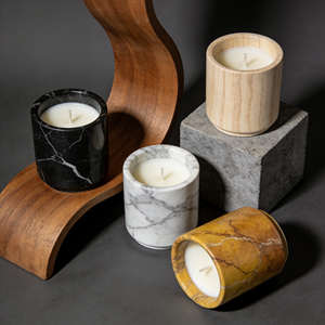 Bougie artisanale en cire de soja marbrée, cylindrique, minimaliste, parfum boisé, pour la décoration intérieure, durée de combustion 40-60 heures - Product Image 1