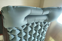 Matelas de camping ultraléger OEM avec pompe à pied intégrée, en nylon TPU, portable, imperméable, auto-gonflant, avec oreiller