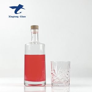 Chai thủy tinh 500ml, 100ml, 200ml, 250ml, 330ml và như vậy với trọng lượng khác nhau và hình dạng khác nhau cho Vodka, whisky, Tequila - Product Image 5