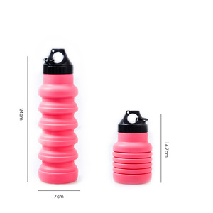 ขวดน้ำซิลิโคนพับได้ขนาด 550 มล. ปราศจากสาร BPA ขวดน้ำแบบพับได้ป้องกันการรั่วซึม พร้อมคาราไบเนอร์ สำหรับการเดินป่า ท่องเที่ยว และตั้งแคมป์ - Product Image 2
