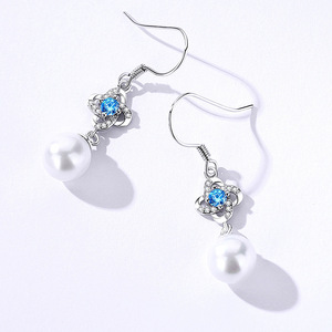 S925 <b>Sterling</b> <b>Silver</b> Vintage Hollow Four Leaf Clover Pearl <b>Dangle</b> <b>Earrings</b> Elegant Bridal Drop <b>Earrings</b> For Women Jewelry - Product Image 6