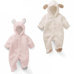 Venta al por mayor ropa infantil recién <span class=keywords><strong>nacido</strong></span> otoño invierno con capucha sherpa mono bebé oso peleles - Product Image 1