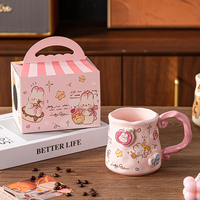 Tasses irrégulières en céramique et porcelaine, fabrication OEM et ODM, motifs, couleurs, logos et emballages personnalisés disponibles