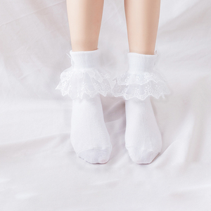 Venta al por mayor de calcetines de algodón personalizados de otoño e invierno con volantes para niños y niñas de encaje blanco - Product Image 3