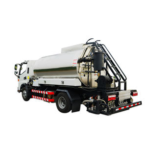 Camion-citerne à asphalte chauffant mobile polyvalent à <span class=keywords><strong>vendre</strong></span> en Chine - Product Image 1