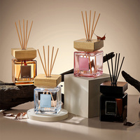 Bouteille en verre de parfum de maison grande capacité désodorisant aux huiles essentielles de qualité supérieure 200ml 500ml ensemble de diffuseur de parfum à roseaux vente en gros