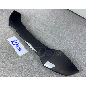 แผ่นคาร์บอนไฟเบอร์ด้านหลังแผ่นกระจายแสงสำหรับรถแลมโบกินี LP610 2014-2019 - Product Image 5