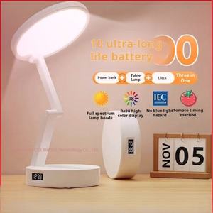 โคมไฟตั้งโต๊ะแบบพกพาแบบชาร์จไฟได้แบบ USB แบบพับได้ 3 สี ปรับความสว่างได้แบบไม่มีขั้นตอน - Product Image 6