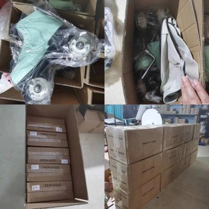<span class=keywords><strong>Pattini</strong></span> a rotelle da esterno a due file con luci lampeggianti, nuovo stile, alta qualità, all'ingrosso - Product Image 4