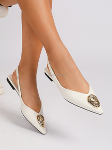 2201-1 להחליק על נוחות סנדלים שטוחים רכים נעלי סנדלים pu מעור בוהן מתכת עיצוב אבזם מעור נעליים שטוחות לגברת - Product Image 5