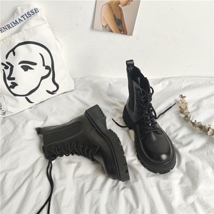 Bottes à lacets en PU doublées polaire, à talon épais et rivets, pour femme, collection automne/hiver, provenant directement de l'usine, tendance - Product Image 2