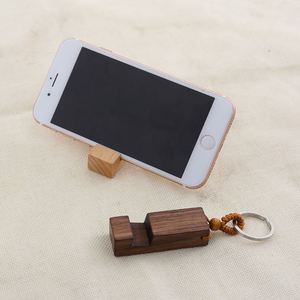 Wooden Cartoon Keychains Personalized Creative Keychain Stand Personalized Solid Wood Phone Stand Lazy Phone Stand - Product Image 3