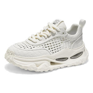 รองเท้าผู้ชาย 2025 ฤดูร้อน รุ่นใหม่ ระบายอากาศได้ดี ผ้าตาข่าย แบบผูกเชือก ทันสมัย ใช้งานได้หลากหลาย พื้นหนา ทนทานต่อการสึกหรอ สไตล์วัยรุ่น แฟชั่นสปอร์ต ลำลอง - Product Image 5