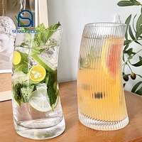 Verre à cocktail haut de gamme en forme de lune incurvée unique et créatif, verre à whisky, verre à eau, verre à mojito pour restaurant