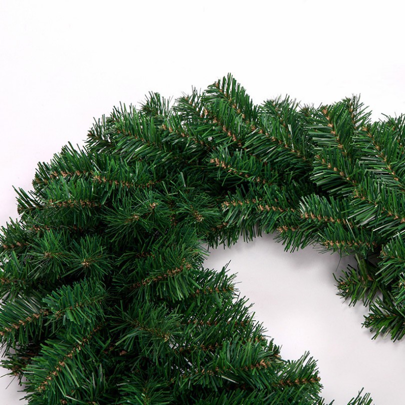 christmas garland wall hanging