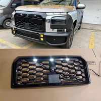 Grilles de voiture Grille avant avec lumière sans lettre pour Triton L200 2024