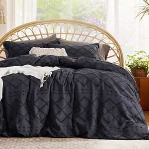 Ensembles <span class=keywords><strong>de</strong></span> literie brodés <span class=keywords><strong>de</strong></span> <span class=keywords><strong>haute</strong></span> <span class=keywords><strong>qualité</strong></span> comprenant une <span class=keywords><strong>housse</strong></span> <span class=keywords><strong>de</strong></span> <span class=keywords><strong>couette</strong></span>, taie d'oreiller 3 pièces d'ensembles <span class=keywords><strong>de</strong></span> <span class=keywords><strong>housse</strong></span> <span class=keywords><strong>de</strong></span> <span class=keywords><strong>couette</strong></span> brodés - Product Image 5