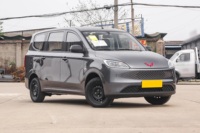 Offre Spéciale Wuling Mini Bus Hongguang S 1.5L 99ps 6 vitesses manuelle 7 sièges pas cher voiture de tourisme essence Van voitures d'occasion à vendre