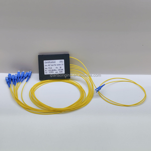Divisor de Fibra Óptica de Fábrica 1x8 con Caja ABS, Conector SC/UPC, Equipo de Red FTTH FTTB FTTX, IL≤0.3dB - Product Image 2