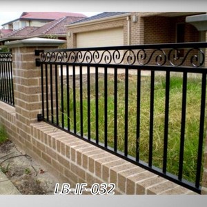 รั้วเหล็ก LB-IF-032 สำหรับกำแพงสวน รั้วกั้นตกแต่ง ประตูโลหะ - Product Image 1