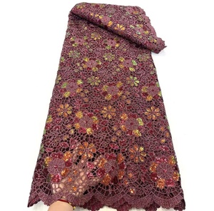 Hermosa Tela de Encaje de Cordón Soluble en Agua con <span class=keywords><strong>Flores</strong></span> Bordadas y Lentejuelas para Prendas de Vestir de Encaje de Cordón Nigeriano - Product Image 3