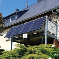 Centrale électrique de balcon Batterie au lithium 2kW Panneaux solaires de balcon Système solaire de balcon à micro-onduleur 800W