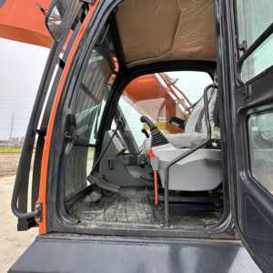 รถขุดดิน Doosan DX300-9 มือสอง 30 ตัน คุณภาพสูง ราคาประหยัด ของแท้ รถขุดไฮดรอลิกแบบตีนตะขาบ - Product Image 5