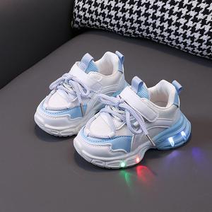 2024 trẻ em mới của giày thể thao thời trang thoáng khí chạy dẫn - Product Image 3