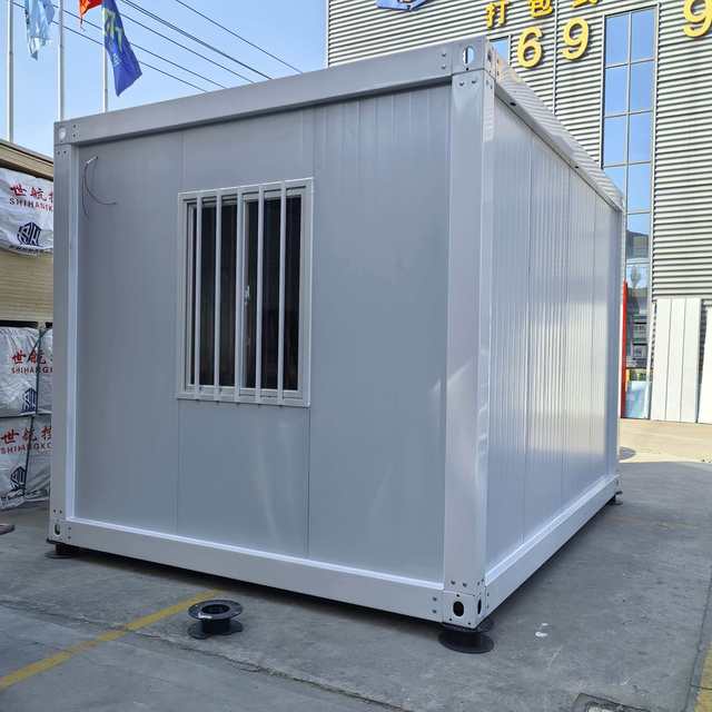 Waterproof Breathable Sandwich Panel Quick-Assemble Storage Container Outdoor Box for Rainy Season & Wet Environment Use