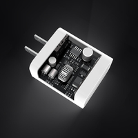 Venta al por mayor de alta calidad personalizado certificado súper rápido plegable teléfono celular adaptador inteligente tipo C PD cargador de pared