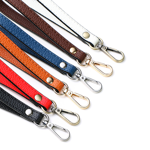 Correa <span class=keywords><strong>de</strong></span> mano corta <span class=keywords><strong>de</strong></span> cuero PU al por mayor para llavero, bolso <span class=keywords><strong>de</strong></span> mujer, correa suave para cartera - Product Image 5
