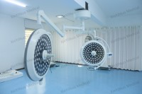 Lámpara de operación médica LED700 + 700 Lámpara de luz quirúrgica dental médica sin sombras Luz de operación de techo