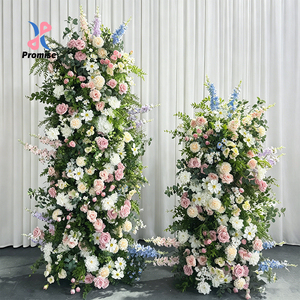 Arco de Flores Artificiales Promise, Set de Rosas y Margaritas Mixtas de Poliéster, Hecho a Mano, Decoración Romántica y de Ensueño para Bodas - Product Image 1