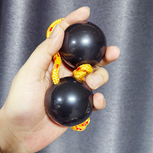 Rhythm Shakers, martillos <span class=keywords><strong>de</strong></span> arena, instrumentos <span class=keywords><strong>de</strong></span> percusión giratorios <span class=keywords><strong>de</strong></span> dedo, bolas <span class=keywords><strong>de</strong></span> tambor en negro, blanco, rojo, amarillo y azul, accesorios para bandas. - Product Image 4