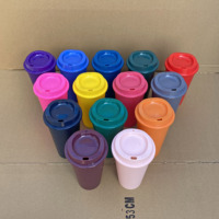 Tasses à café réutilisables en plastique PP rigide de 16 oz avec couvercles, imprimées avec un logo personnalisé, pour macarons