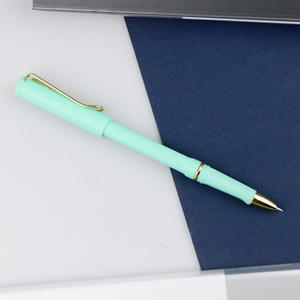 ปากกาเจลธุรกิจ 0.5 มม. สีน้ำเงิน สีแดง พลาสติก สำหรับเซ็นชื่อ ใช้ในสำนักงาน ปรับแต่งโลโก้ โฆษณา ปากกาแบบกลางๆ - Product Image 5