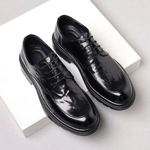 Zapatos de Cuero para Hombre, Diseño Cuadrado, Ligeros, de Lujo, Formales para Negocios, Suela Gruesa, Transpirables, Antideslizantes, Venta al Por Mayor de Fábrica - Product Image 5