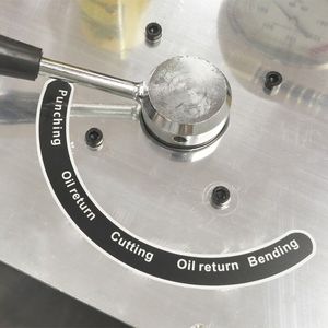 <span class=keywords><strong>Machine</strong></span> à cintrer les barres d'armature portable, batterie Li-ion et type à prise secteur, <span class=keywords><strong>machine</strong></span> à cintrer les barres portatives - Product Image 3