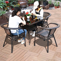 Ensemble de meubles de jardin confortables pour l'extérieur, ensemble de table à manger en rotin tressé à dossier haut pour patio