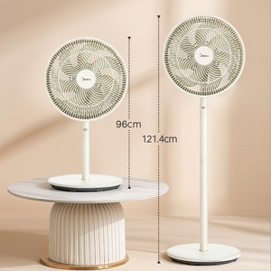 Ventilador de pedestal Midea de 121.4 cm, ventilador eléctrico oscilante para el hogar y el dormitorio - Product Image 1