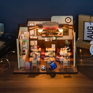 YD TOYS บ้าน DIY ยุคแห่งความไร้เดียงสา ชุดประกอบไม้ 3 มิติ แบบจำลองห้องเรียน-21x32x5.5 ซม. ของขวัญสำหรับฤดูกาลรับปริญญา - Product Image 2