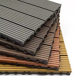 Dalles de terrasse en WPC imperméables à emboîtement, composite bois-plastique pour extérieur, antidérapantes, à rayures droites - Product Image 1