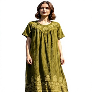 Nuevo Vestido Largo de Satén de Rayón Estilo Bohemio Moderno Vintage para Mujer, Elegante con Bordado Floral Intrincado y Cuello en V, Natural - Product Image 1