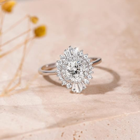 Bagues pour dames personnalisées avec le dernier design Bague de mariage Moissanite en diamant de laboratoire de promesse de Noël en argent 925 pour filles