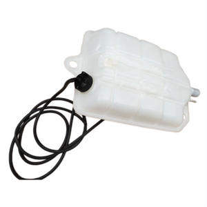 Tanque de Expansión para Sistema de Refrigeración de Automóviles al por Mayor 98426670 98426669 para Iveco <span class=keywords><strong>EUROCARGO</strong></span> - Product Image 2