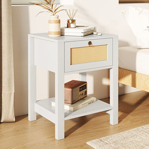 Mesita de Noche Moderna de Madera Maciza con Cajón Frontal de Ratán, Estante de Almacenamiento Abierto, Superficie Impermeable para Dormitorio, Hospital y Comedor - Product Image 1